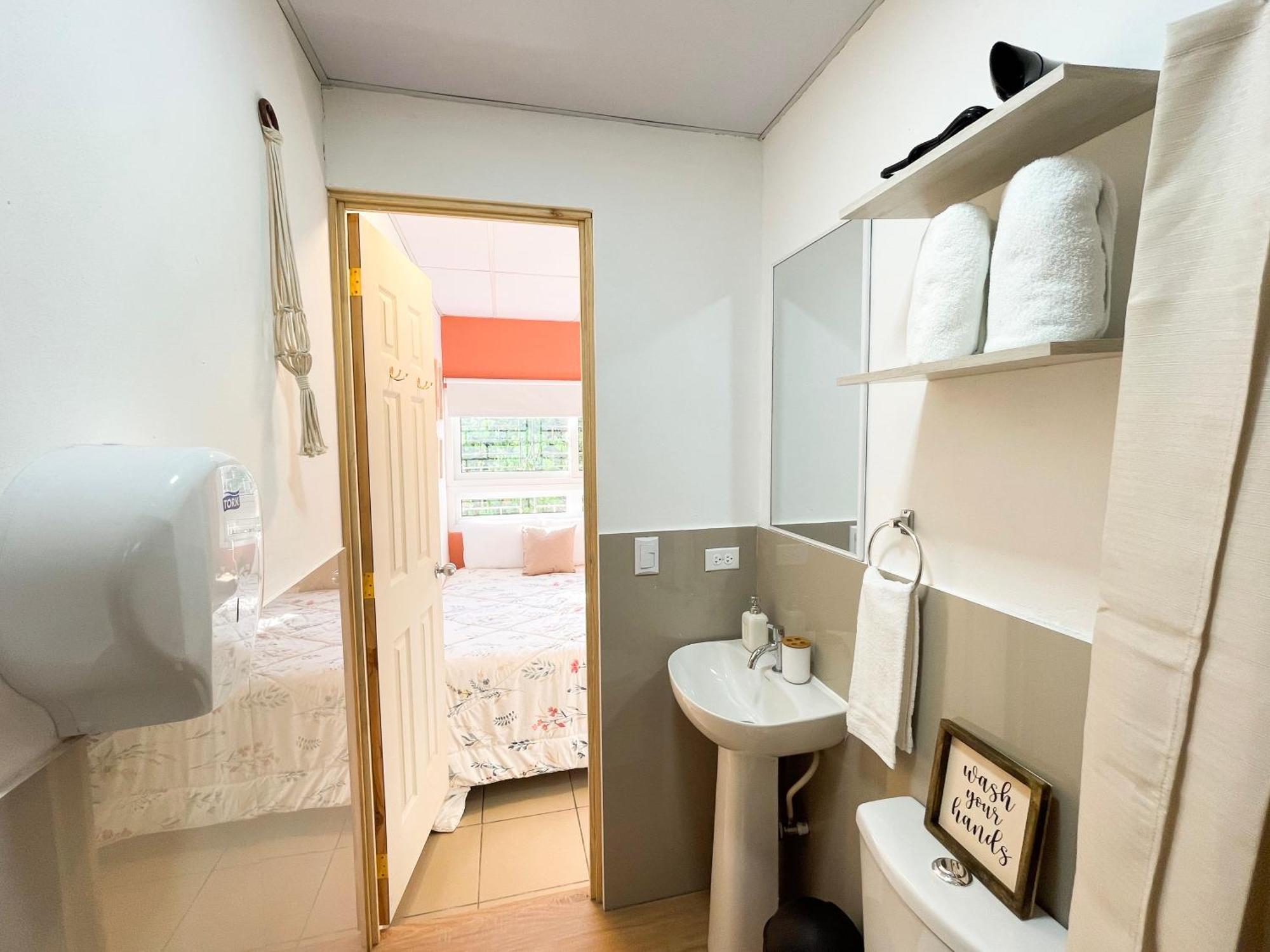 Casa Serena B&B Santa Tecla ภายนอก รูปภาพ