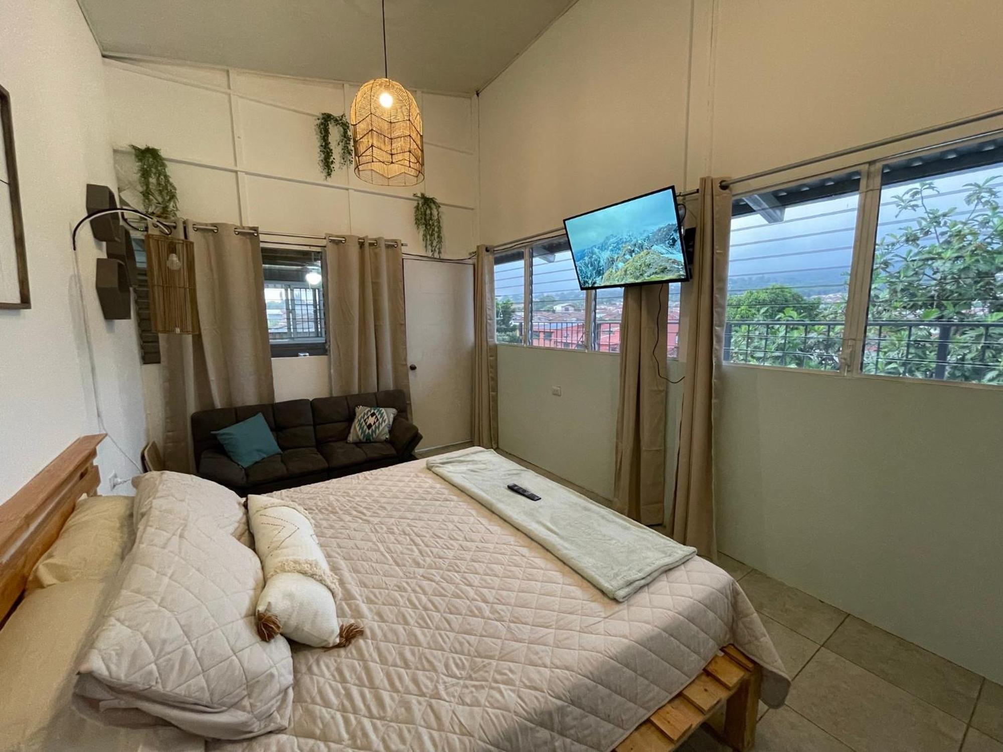 Casa Serena B&B Santa Tecla ภายนอก รูปภาพ